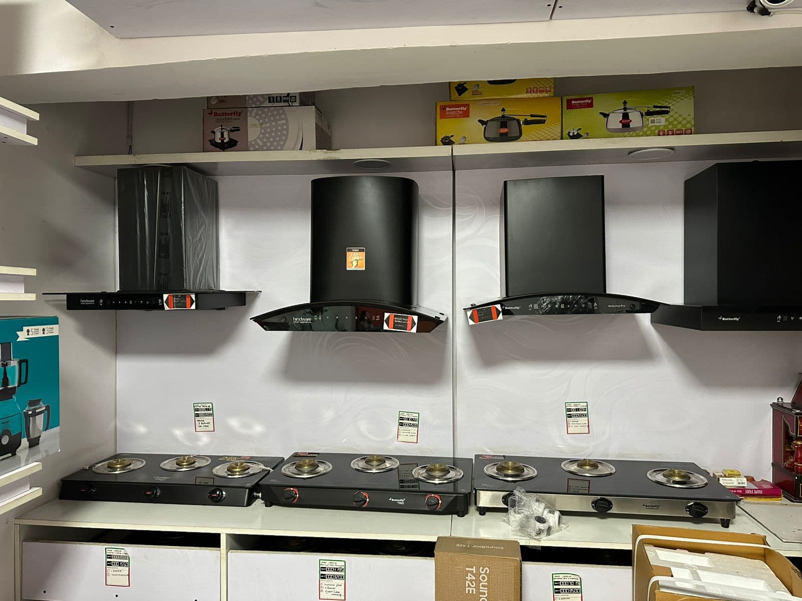 Butterfly 3-Burner Cooktop